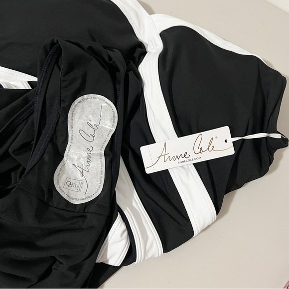 Anne Cole Plus Size Contrast Trim Mesh Insert One-Piece Swimsuit Size 20W - Picture 10 of 13